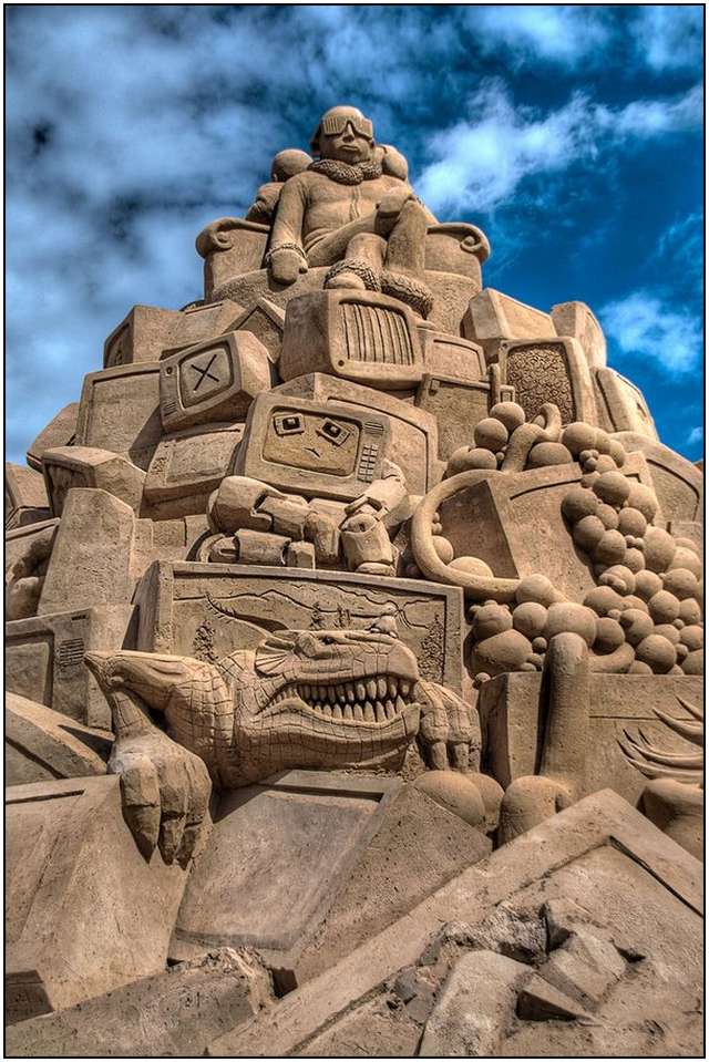 Click image for larger version

Name:	Sand-Sculptures-31.jpg
Views:	1
Size:	107.0 KB
ID:	1303838