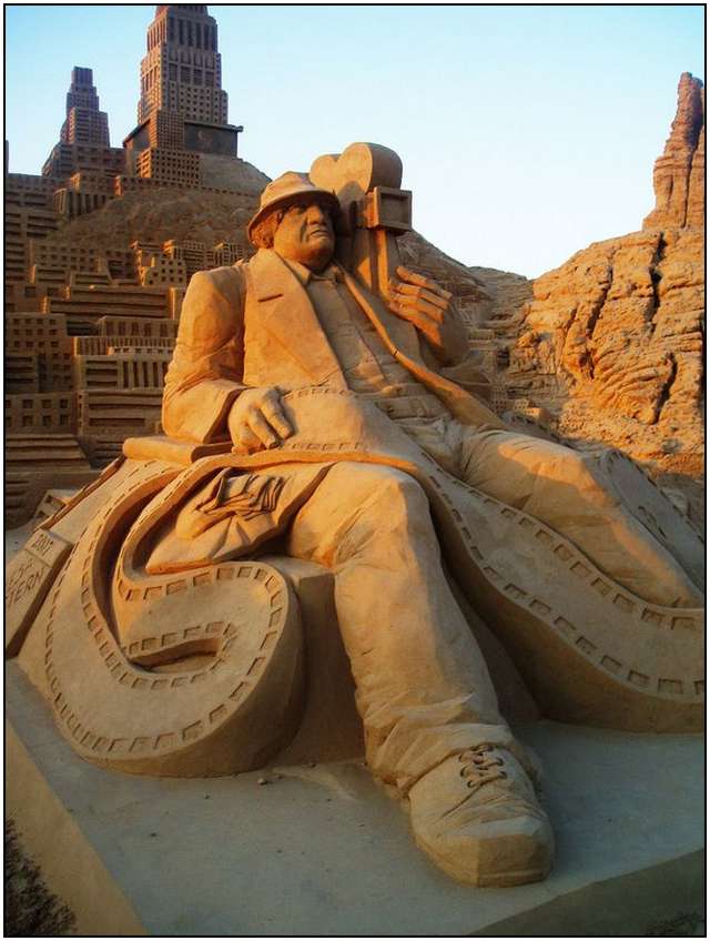 Click image for larger version

Name:	Sand-Sculptures-21.jpg
Views:	1
Size:	65.4 KB
ID:	1303847
