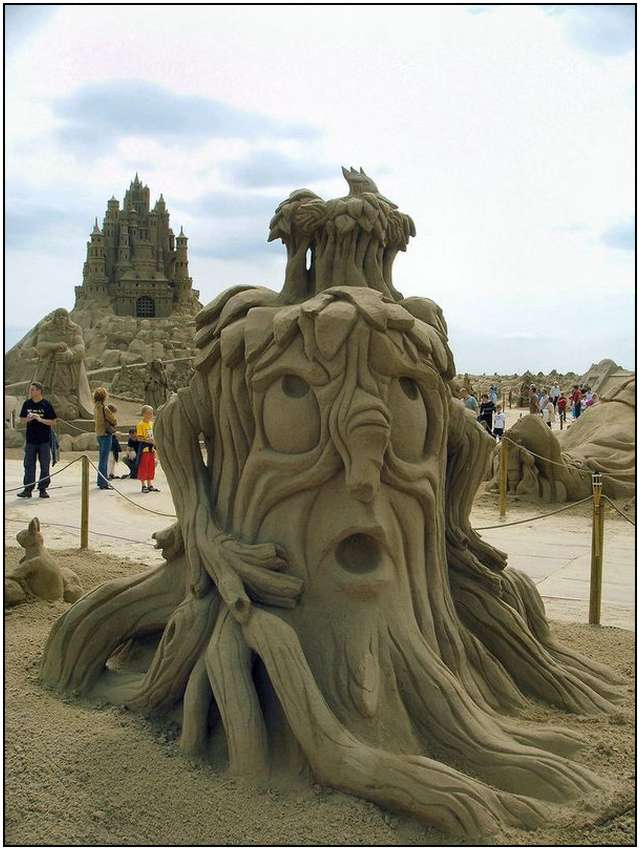 Click image for larger version

Name:	Sand-Sculptures-17.jpg
Views:	1
Size:	68.8 KB
ID:	1303865